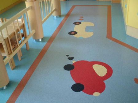 幼兒園室內(nèi)地板-塑膠地板.png 幼兒園室內(nèi)地板-塑膠地板.png